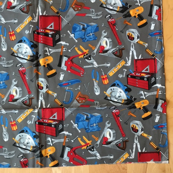Tools / Construction Print Quilting Fabric - Picture 5 of 13